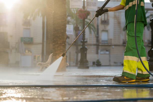 Professional Pressure Washing Services in Chatham, IL